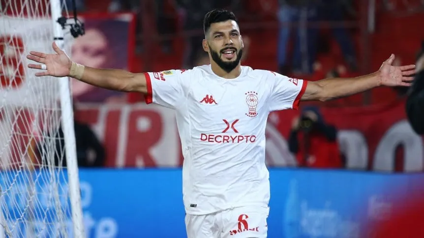 Huracán le ganó a Barracas Central, quedó puntero y se ilusiona con el campeonato