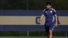 Boca, con dos cambios en el equipo para visitar a Vélez