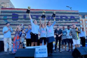 Más de 400 mozos y camareras participaron del maratón de UTHGRA