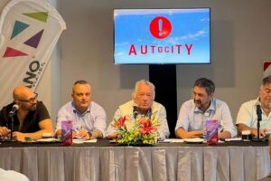 Con la presencia de Barrionuevo, presentaron oficialmente el regreso del Maratón de Mozos y Camareras