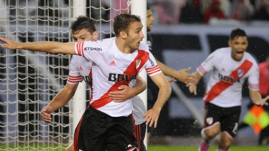 La promesa de Pezzella que ilusiona a River: «Voy a volver y arrastraré a alguno»