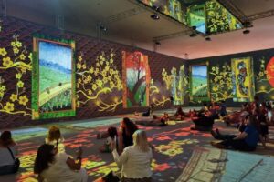 La muestra “Van Gogh Immersive Art Experience” se extenderá hasta el martes 28
