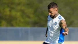 Última práctica en Boca y equipo confirmado para visitar a Banfield