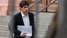 Referentes de la oposición señalaron que el canje de deuda es «una operación vil y ruinosa para el Estado»