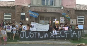 Olavarría: familiares y allegados realizaron una marcha por el femicidio de Sofía Vicente
