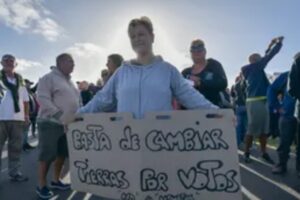 Vecinos volvieron a cortar la ruta en rechazo a la cesión de tierras en El Marquesado