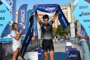 Leiro, Minaglia, Patti y Debiassi, los ganadores en el doble programa del triatlón
