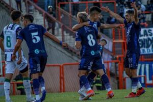 Alvarado logró un importante triunfo ante Nueva Chicago