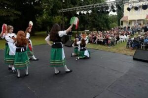 El sábado se realizará “La noche de las colectividades”