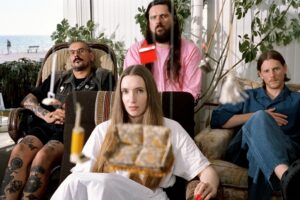 La banda de punk británico Dry Cleaning actuará en Mar del Plata