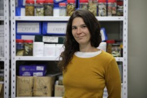 Investigadora del INIDEP se capacitó en esponjas marinas en Río de Janeiro