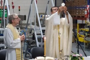 Mestre: “El trabajo es un componente esencial en la vida humana y camino de santificación”