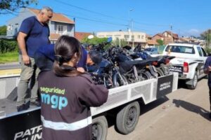 Secuestraron 30 motos en operativos preventivos contra picadas en la vía pública