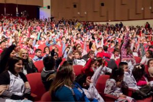 Inscriben a establecimientos educativos para el programa “El teatro y la escuela”