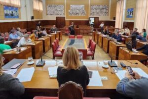 Piden que el Concejo debata la sesión de tierras a la agrupación de Grabois