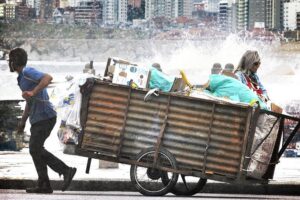 Se estrenará hoy un documental sobre la pobreza en la ciudad