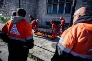 Realizaron un simulacro de rescate en altura en la Torre Tanque