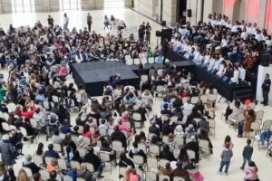 Más de 1000 personas celebraron a la patria y la solidaridad