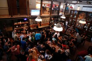 Se realizará este viernes la tercera edición de “La noche de las fábricas” cerveceras