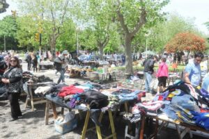 UCIP y CAMECO denuncian a las ferias en plazas por “competencia desleal”