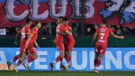 Una noche negra de Boca en su visita a Sarandí