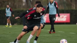 River volvió a las prácticas con un doble objetivo en la mira