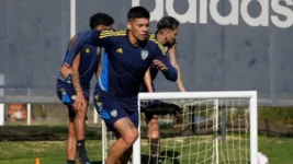Boca con su gente va por la clasificación ante Colo Colo