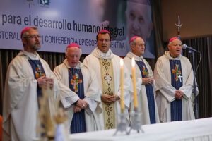 Se realizará la Semana Social de la iglesia bajo el lema “40 años de Democracia y 10 años de Francisco”