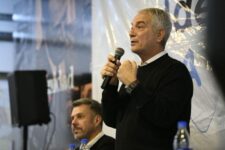 Los 20 ex intendentes que quieren volver en la provincia