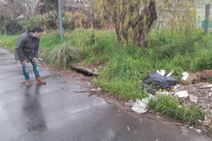 Señalan que la falta de limpieza de alcantarillas y desagües agrava el daño que causan las inundaciones