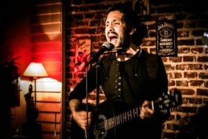 Nacho Fasciglione actuará con su trío en El Galpón de las Artes