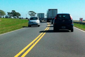 Avanza la obra de repavimentación de la Ruta 2 y aseguran que ya está completa en un 60%