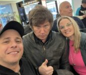 Varios candidatos a intendentes libertarios quedaron segundos en el conurbano