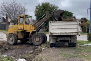En el año, se retiraron cerca de 75.000 toneladas de residuos de microbasurales y montículos