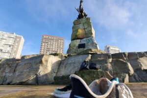 Realizaron una intervención en el Parque San Martín en el marco de la campaña solidaria #Huellasqueunen