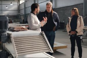 Candidatos de Hacemos por Nuestro País recorrieron empresas y organizaciones