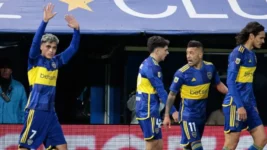 Boca debut ganador en la copa y Cavani en la red
