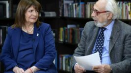 El macrismo saca un manual contra los trolls libertarios: «Nos dicen viejos meados»