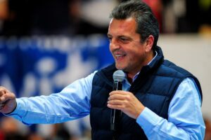 El gobierno anunciará nuevas medidas para autónomos y trabajadores informales.