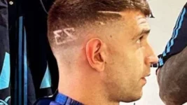 La divertida reacción de la esposa de Dibu Martínez ante un nuevo corte de pelo