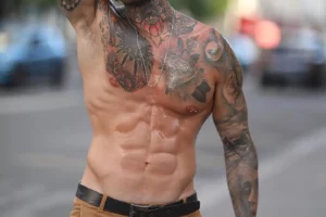 El actor porno marplatense acusado de secuestros virtuales que participará en el Bailando.