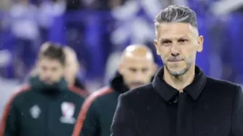 Las dudas de Demichelis en River para apagar el fuego y volver a la victoria