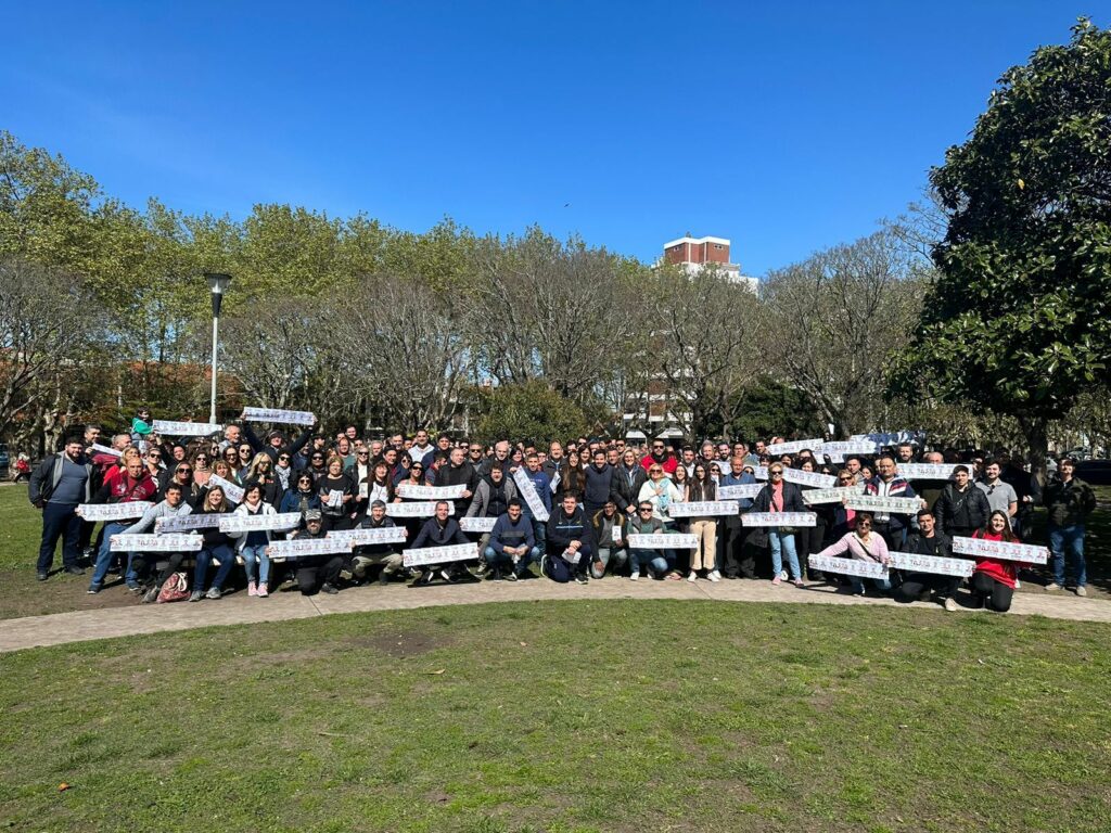 Montenegro salió a pedir el voto de boleta completa