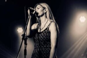 Aldana Gal recorrerá grandes canciones del rock nacional