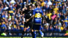 Andrés Merlos destacó el «trabajo impecable» del arbitraje en el Boca – River y le contestó a Jorge Almirón