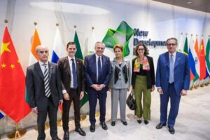 La Argentina avanza en su incorporación al Banco de los BRICS: ¿Cuándo podrá recibir dinero?