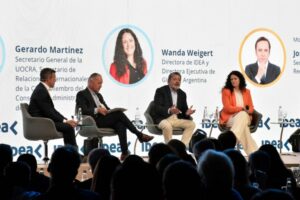 Empleo: los empresarios proponen extender a 6 meses el período de prueba