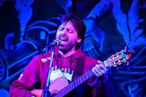 Se presentará en el Espacio América el cantautor Ernesto Guevara