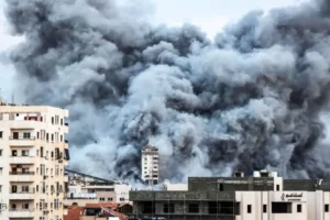 Israel anuncia el inminente aumento de sus operaciones terrestres en Gaza