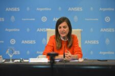 Jubilados y pensionados: anuncian aumento del 20,87% y refuerzo de $ 55.000